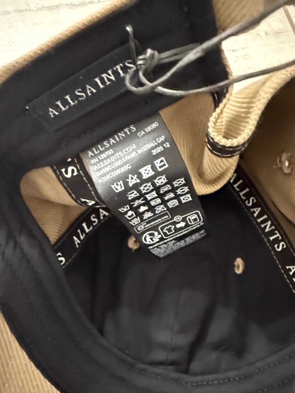 All Saints Beige Baseball Cap with Navy Embroidered Logo.. nwt ..authentic
Men’s - Picture 7 of 8